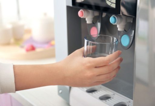 Pouring water from Alkin Vogue